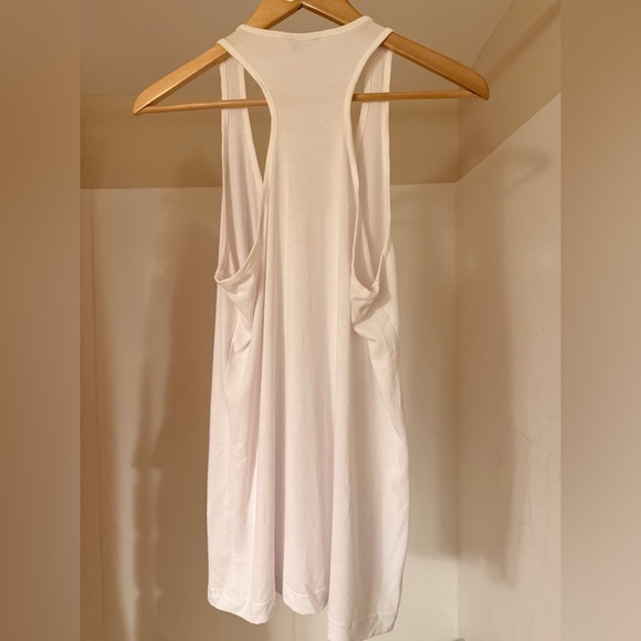 Club Monaco Ivory Textured Ruffle Tank Top – Size M/M - Picture 3 of 6